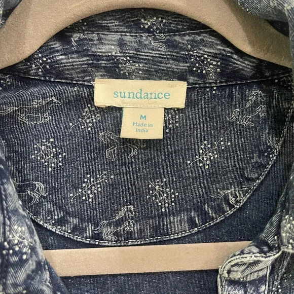 Sundance Horse & Floral Chambray Shirt | Western Boho Coastal Cowgirl | Medium - Picture 4 of 4
